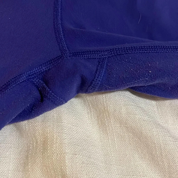 Lululemon Purple cropped leggings 8 - Picture 4 of 7